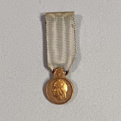 FRANCE REDUCTION DE LA MEDAILLE CLASSE BRONZE DE LA JEUNESSE DES SPORTS ET DE L'ENGAGEMENT ASSOCIATIF